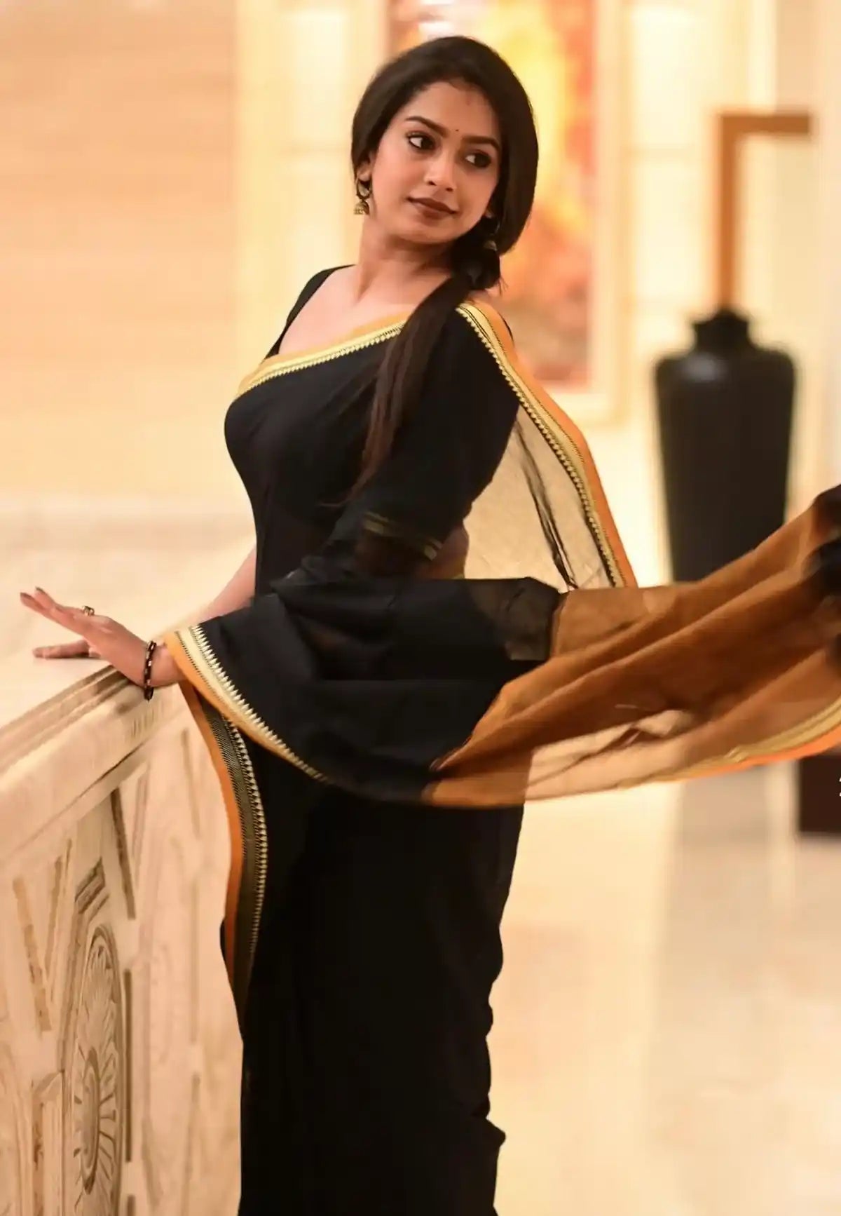Black Thin Border Pure Cotton Narayanpet Saree