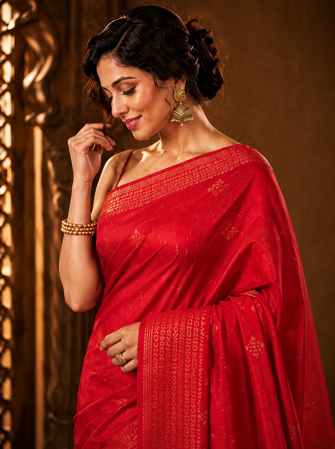 Crimson bloom Banarasi Silk Handwoven Saree