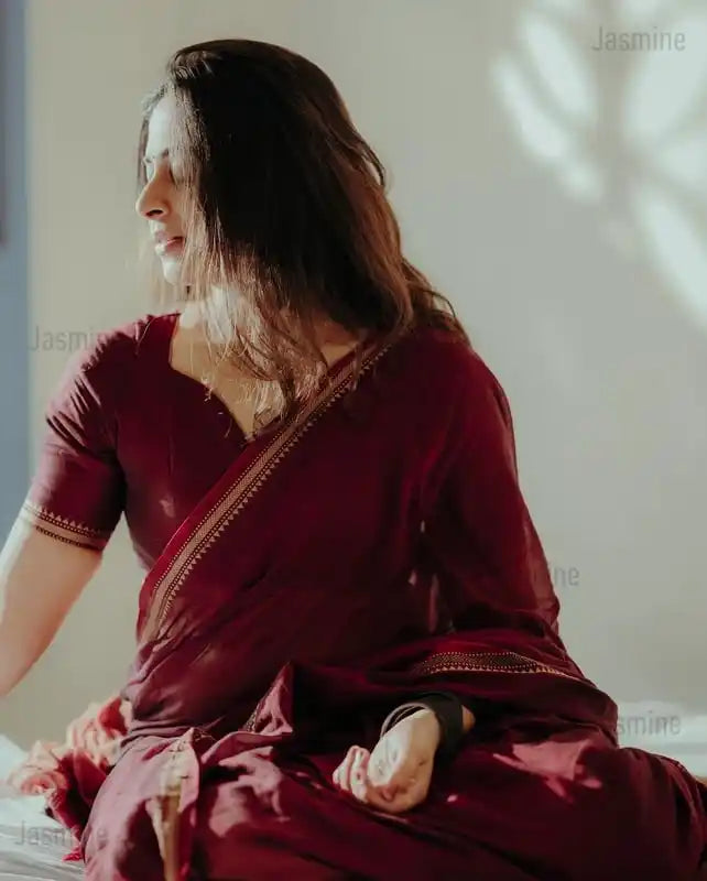 Maroon Pure Cotton Premium & Elegant Saree With Running Blouse For Women