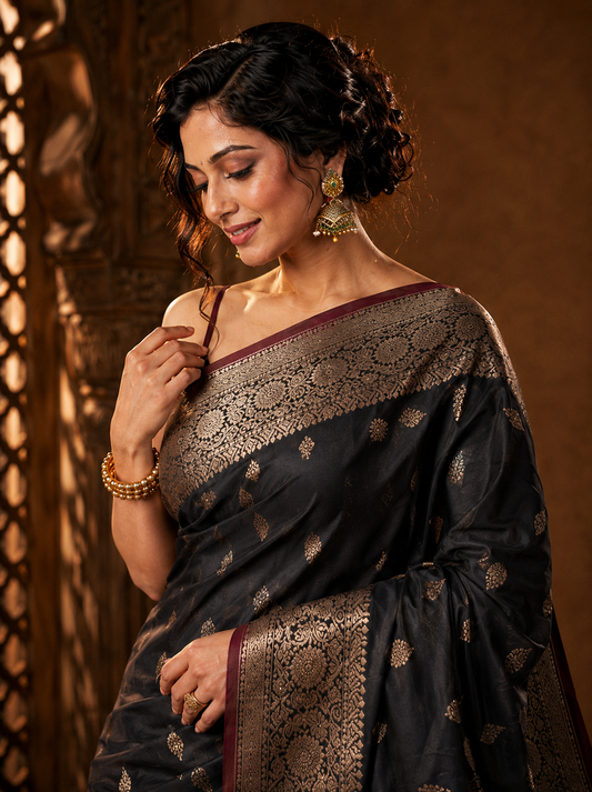 Shyamika Gulaab Banarasi Silk Handwoven Saree