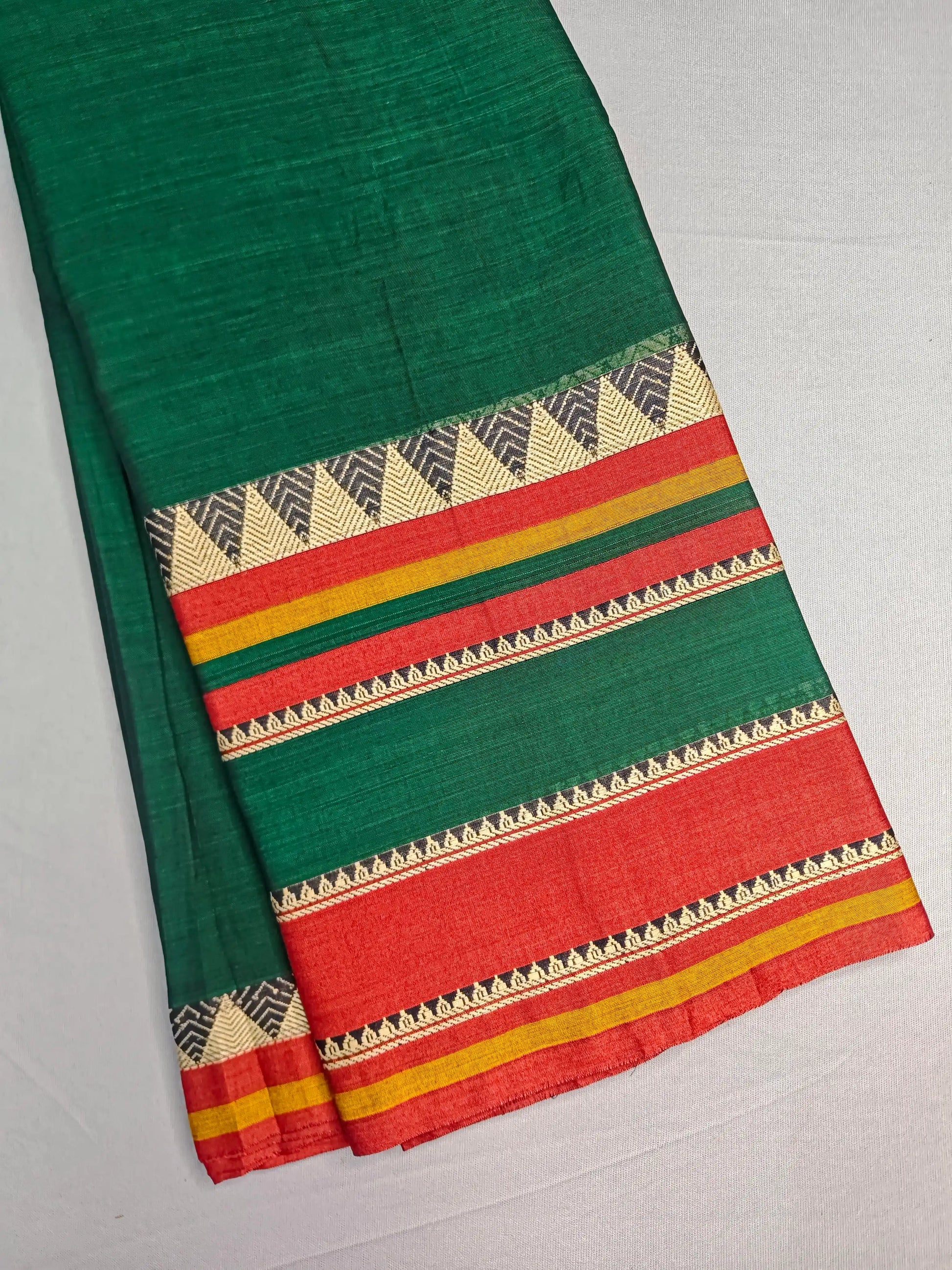 Bottle Green Pure Cotton Premium & Elegant Saree With Running Blouse For Women