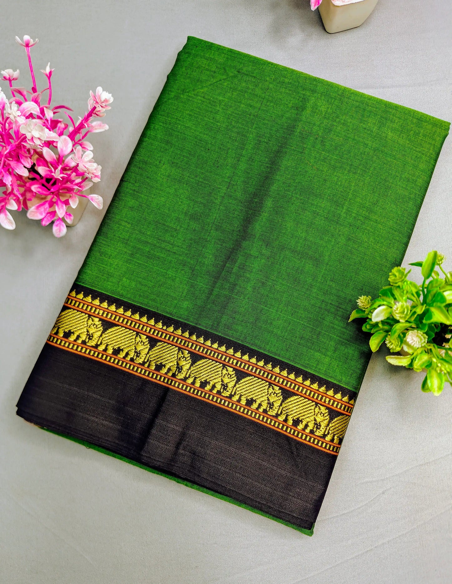 Green Pure Cotton Premium & Elegant Saree With Running Blouse For Women