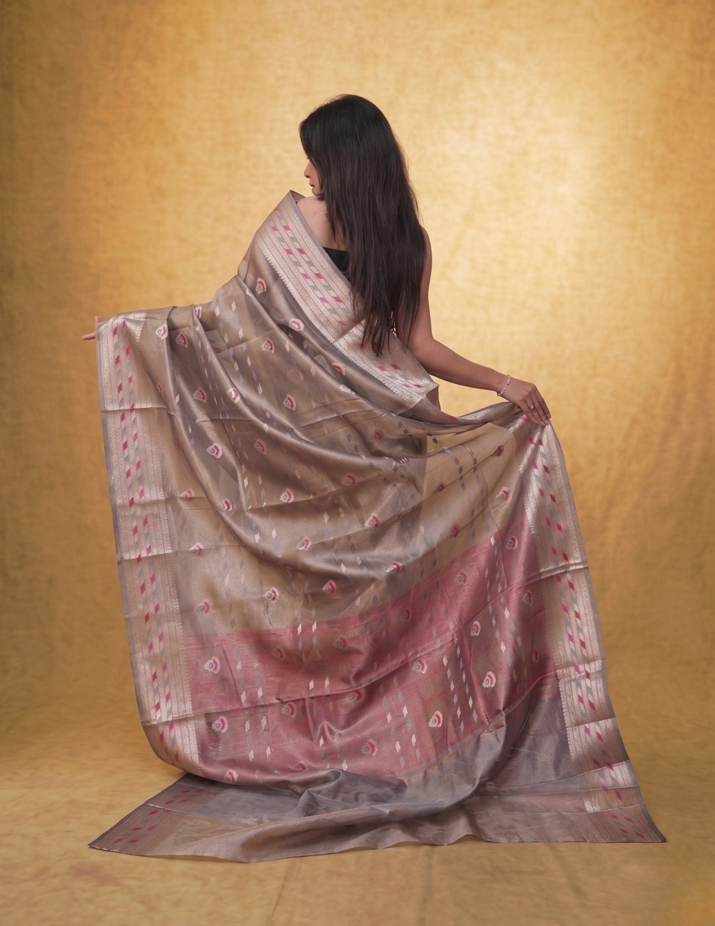 Chandni Taupe - Pallu pallu