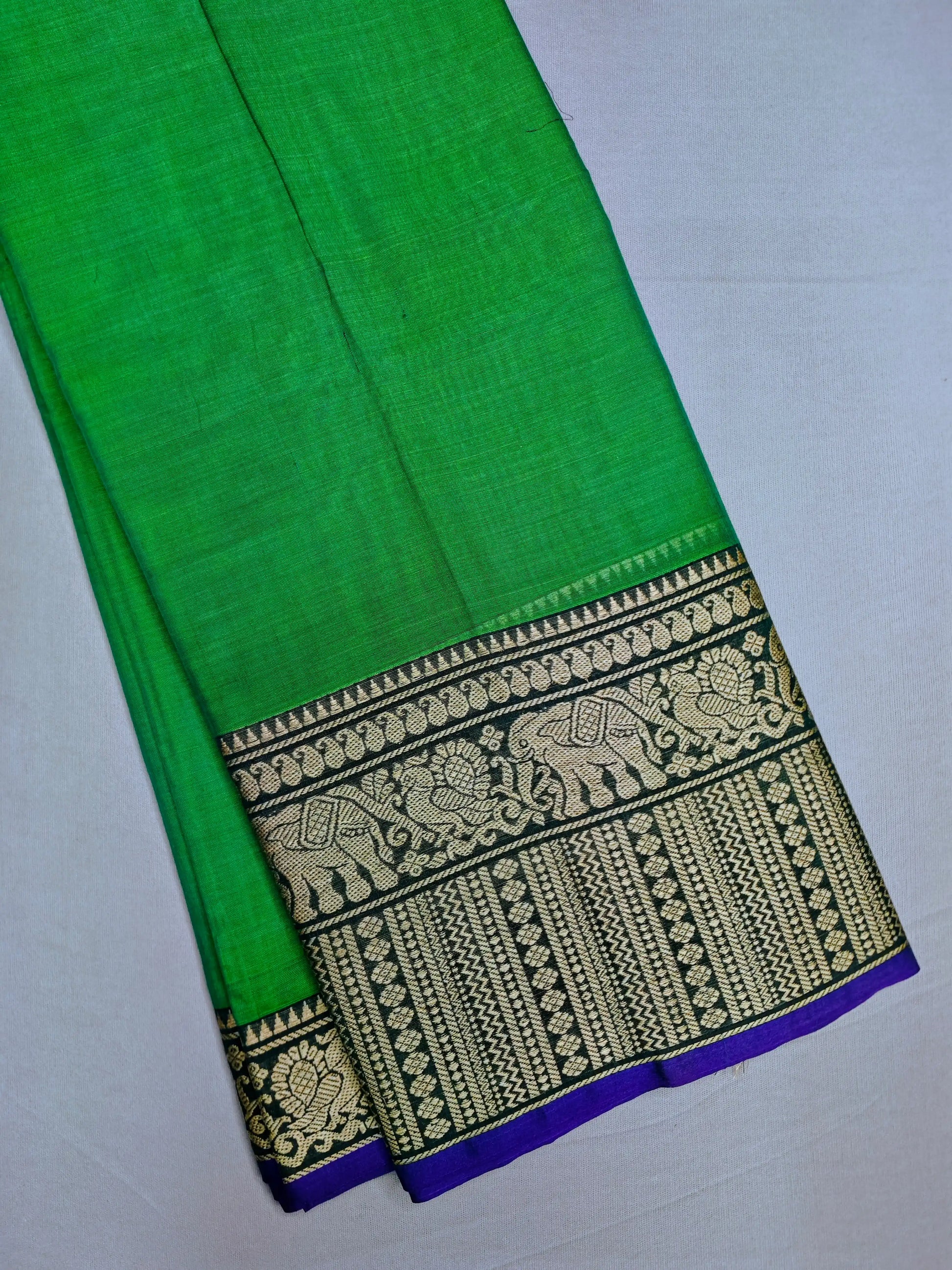 Lavender Pure Cotton Premium & Elegant Saree For Women
