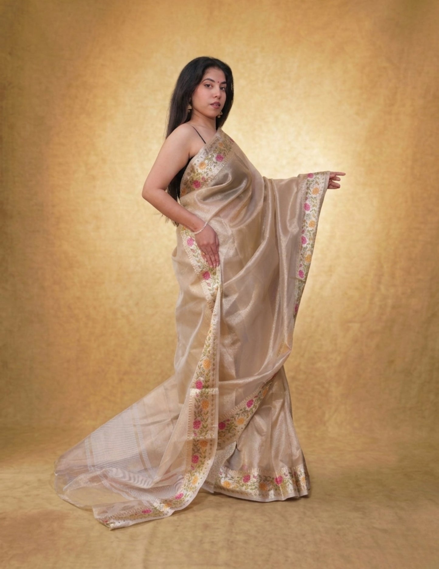 Ivory Gul - Pallu pallu