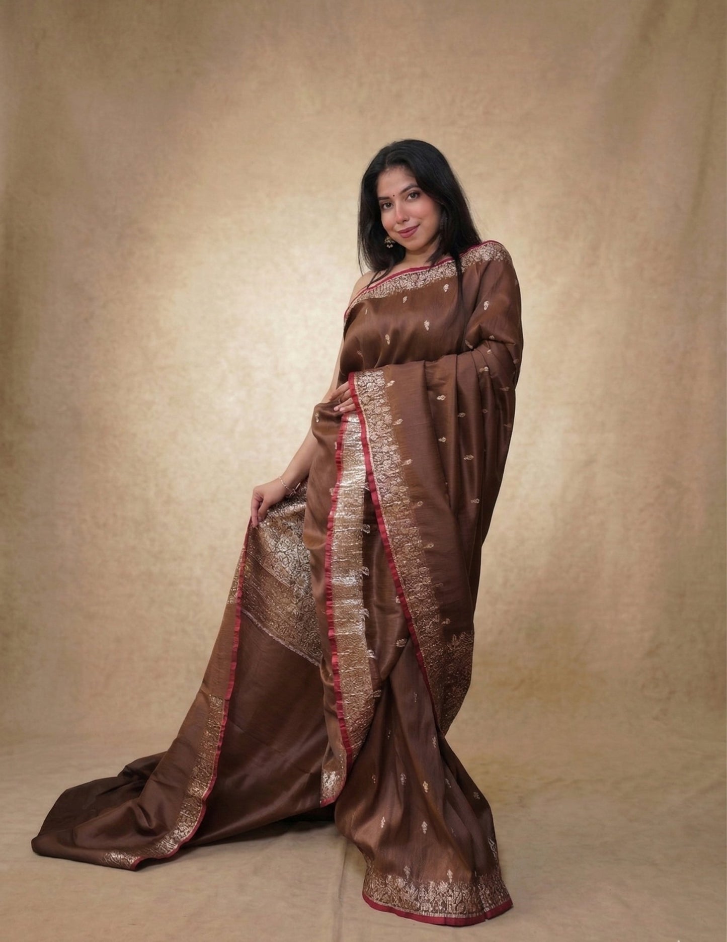 Kahva Noor - Pallu pallu
