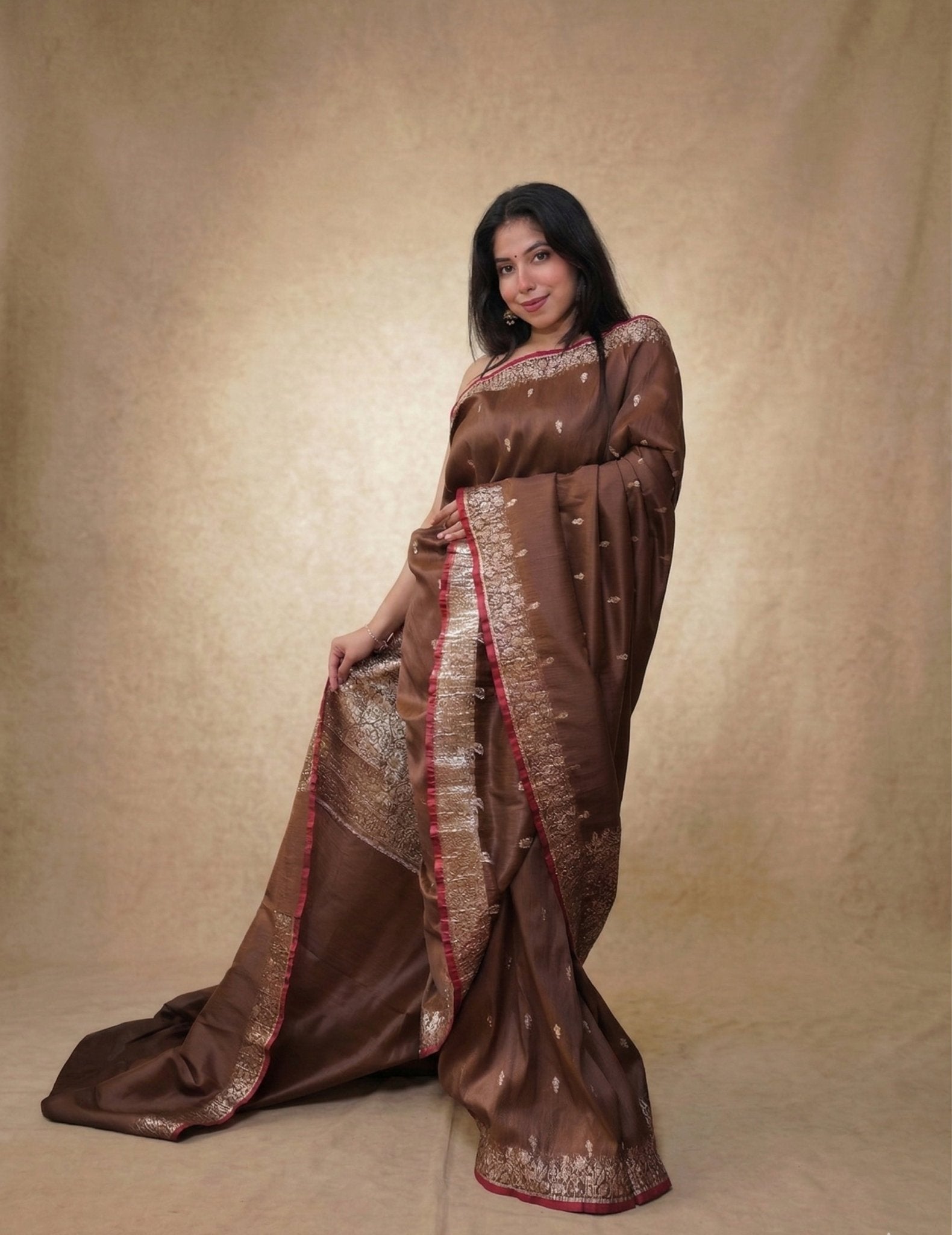 Kahva Noor - Pallu pallu