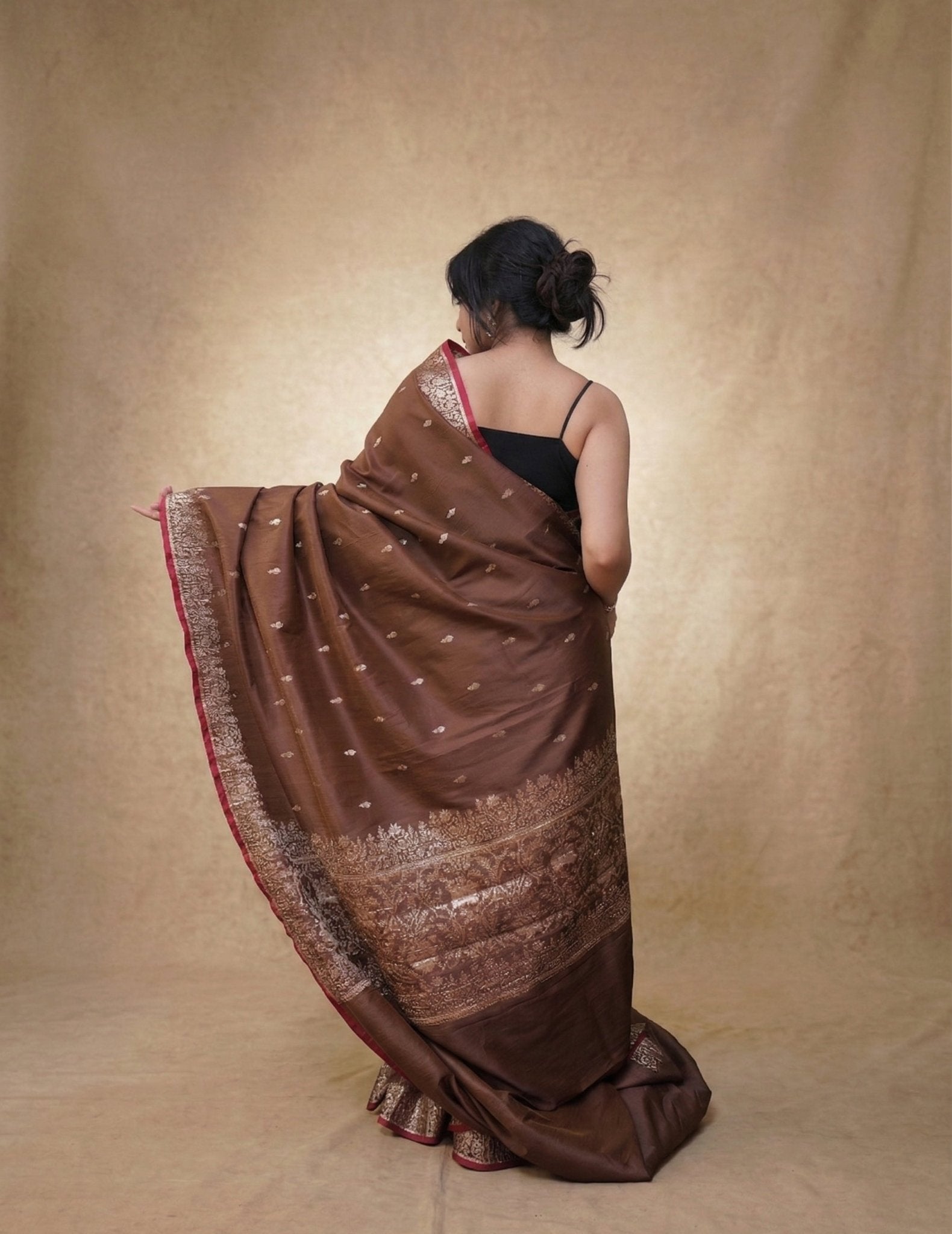 Kahva Noor - Pallu pallu