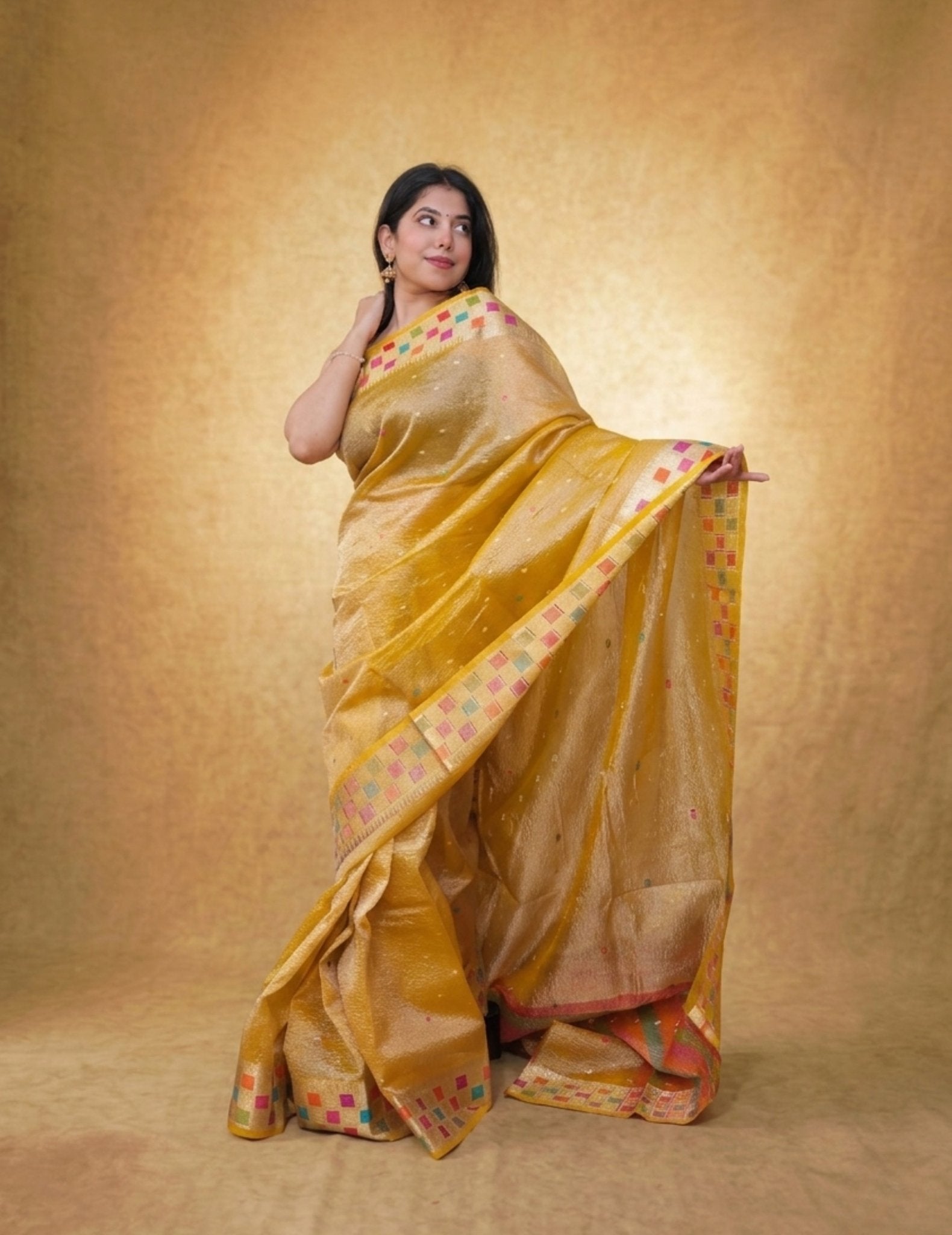 Suvarna Rang - Pallu pallu