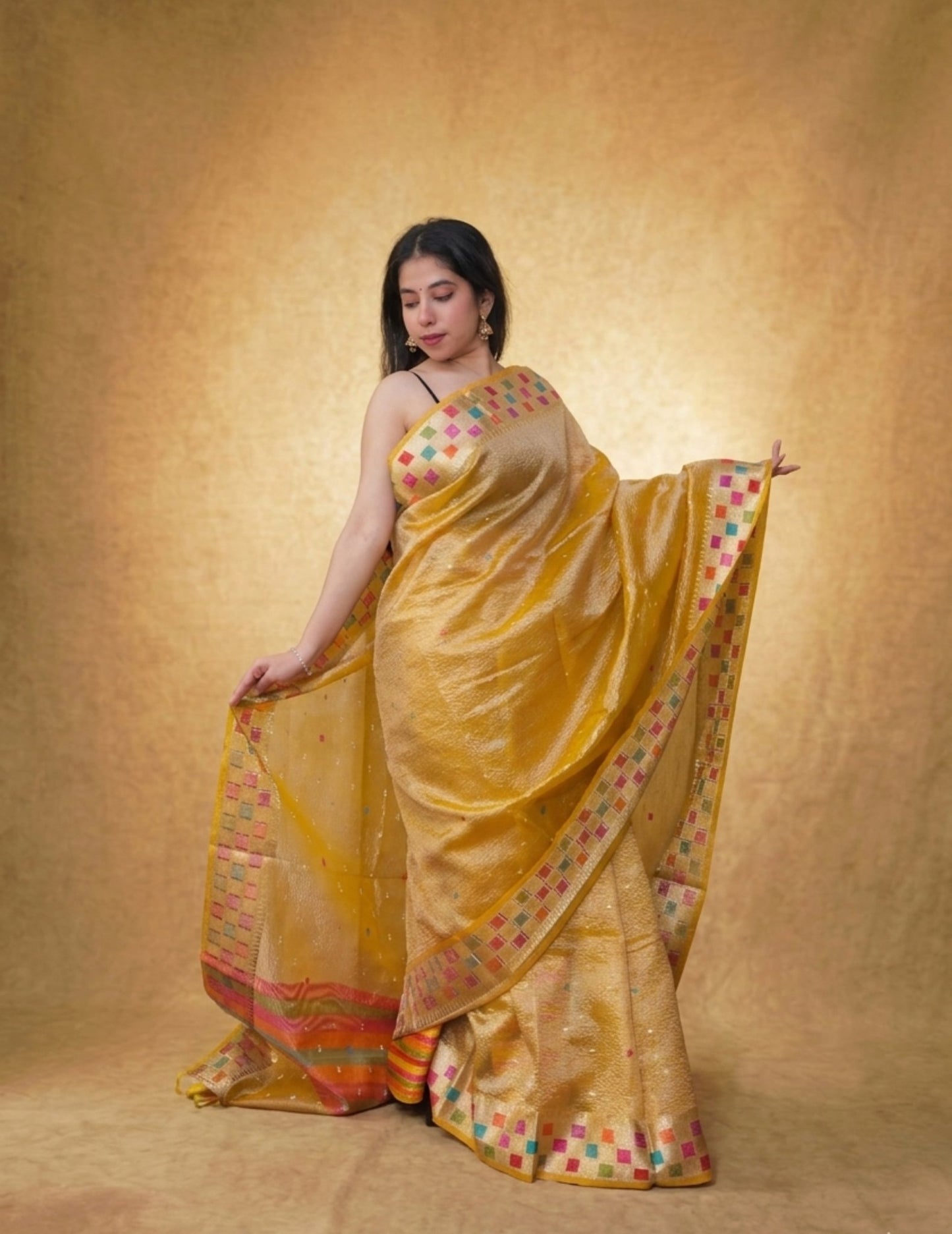 Suvarna Rang - Pallu pallu
