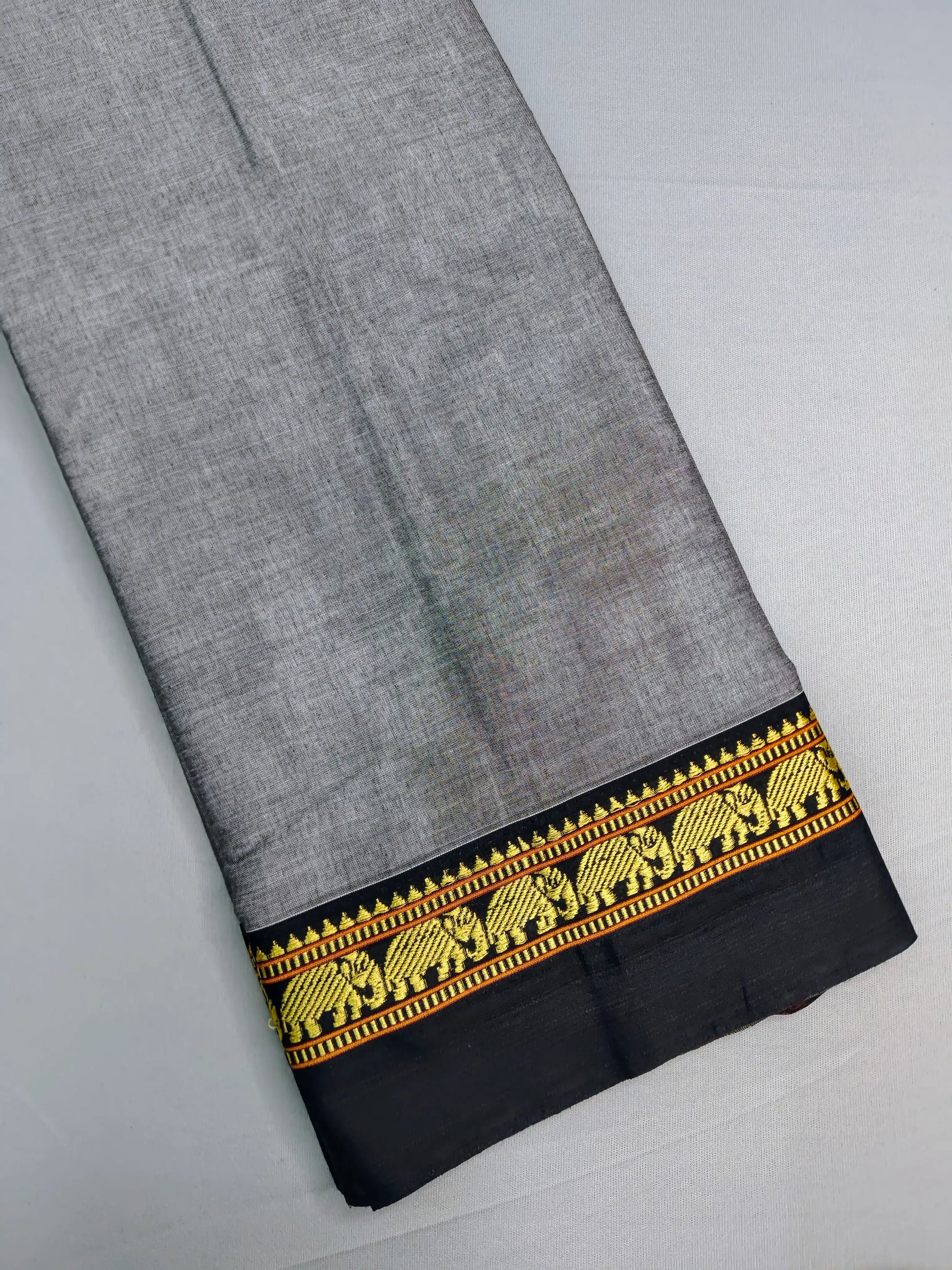 Grey Pure Cotton Premium & Elegant Saree With Running Blouse For Women