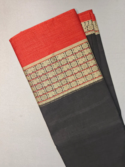 Dual Shaded Sharadha Green Pure Cotton Premium & Elegant Saree For Women